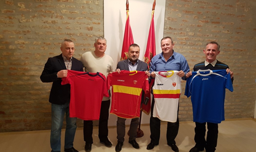 FSCG donirao dresove za FK ,,Njegoš“ i FK ,,Mladost“