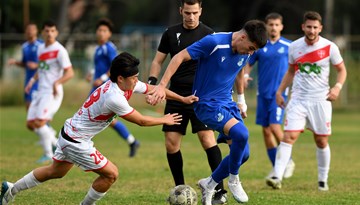 Poraz Grblja, Otrant opet lider