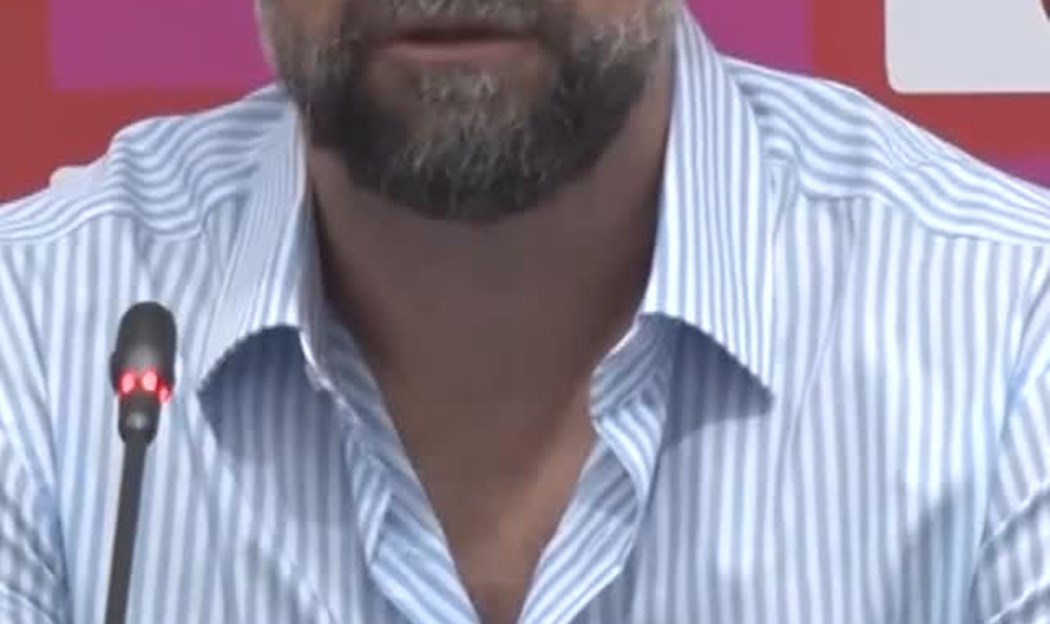 Mirko Vučinić na press konferenciji nakon...