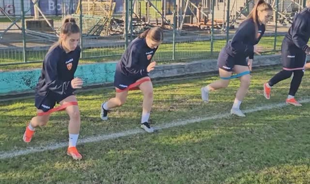 Naše najbolje fudbalerke počele su pripreme za...