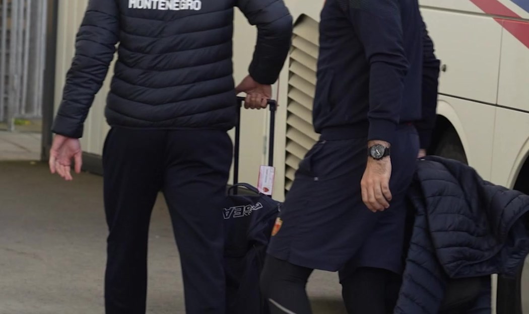 Hrabri sokoli odradili trening na stadionu...