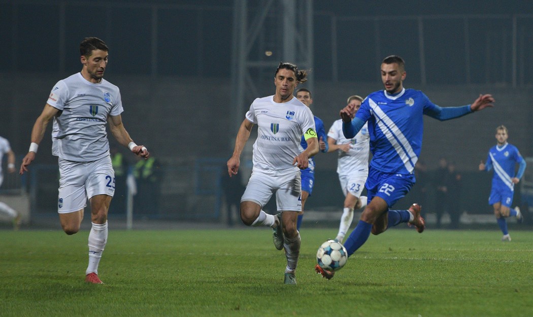 Mornar slavio u Nikšiću, Jezero savladalo Budućnost