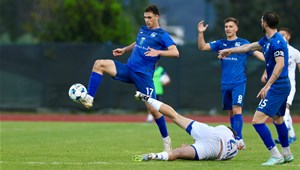 Remi Mornara, Sutjeska i dalje na vrhu